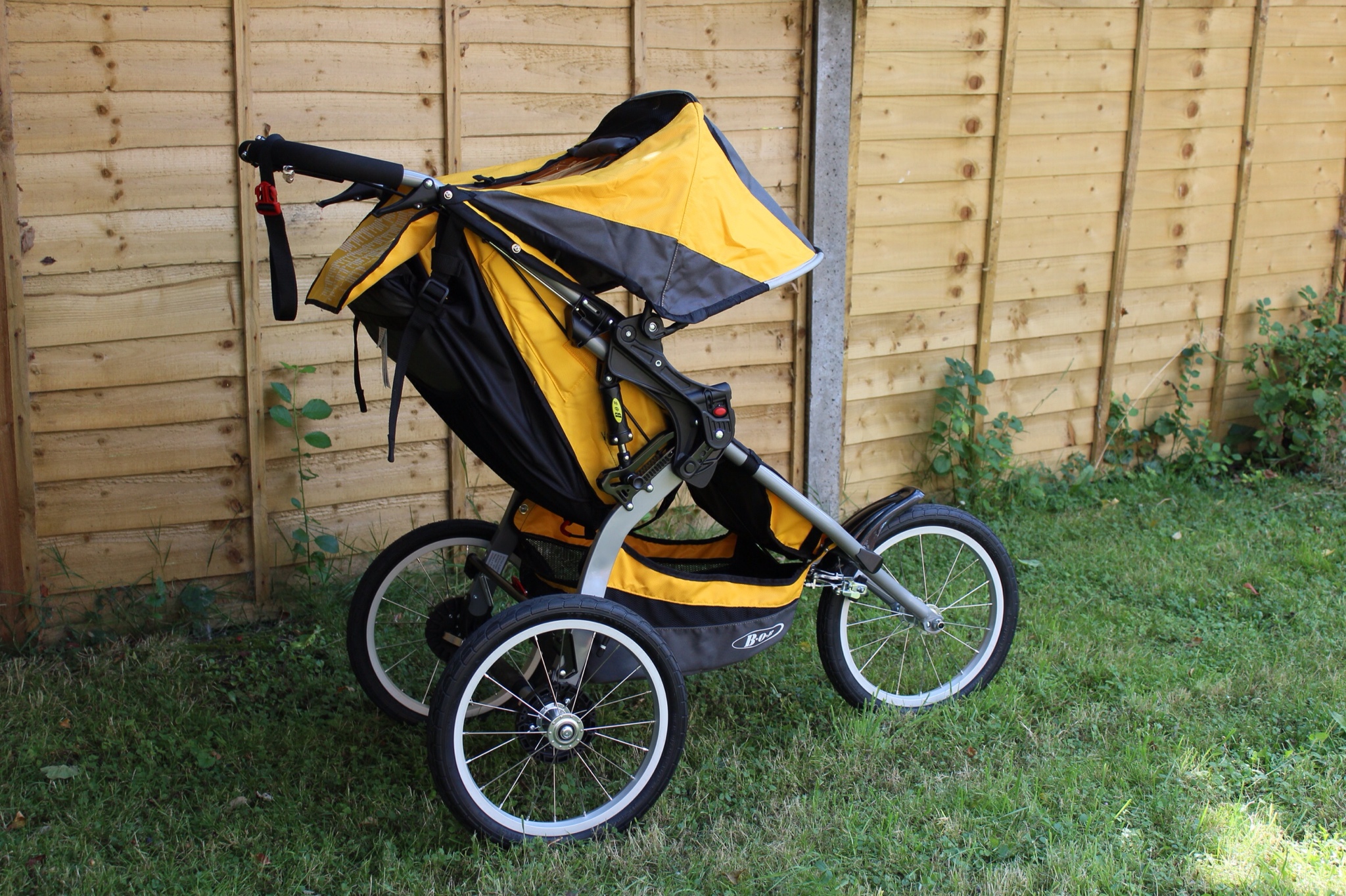 bob ironman stroller uk